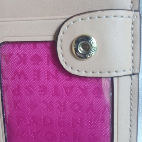 NWOT Kate Spade Bifold Snap Wallet + FREE GIFT - Picture 10 of 15
